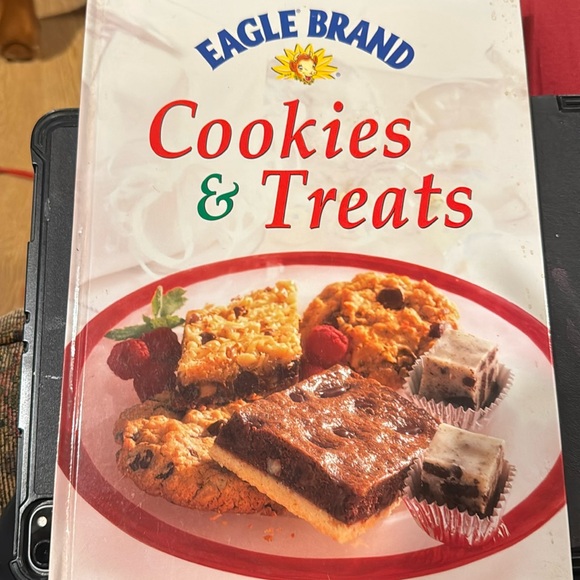 Cookbook - Picture 1 of 3